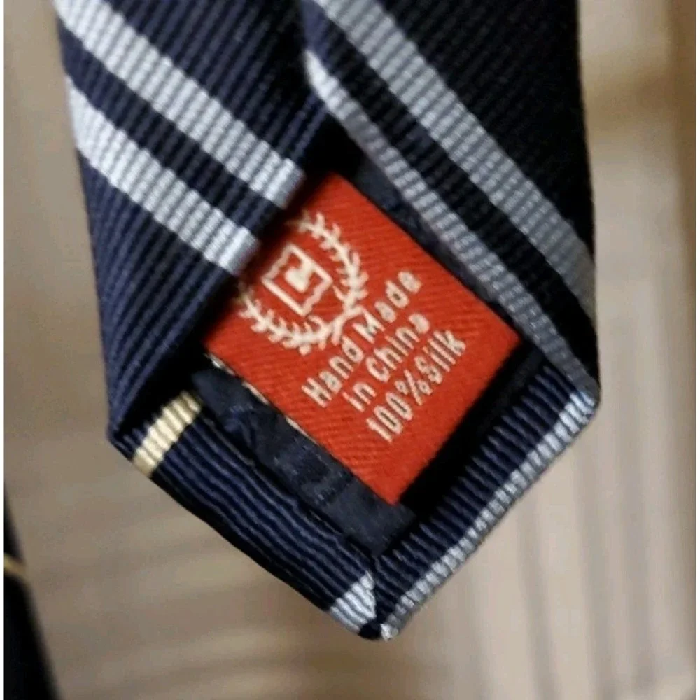 RALPH LAUREN CHAPS Men's‎ Tie 100% Silk Navy Blue Striped 60